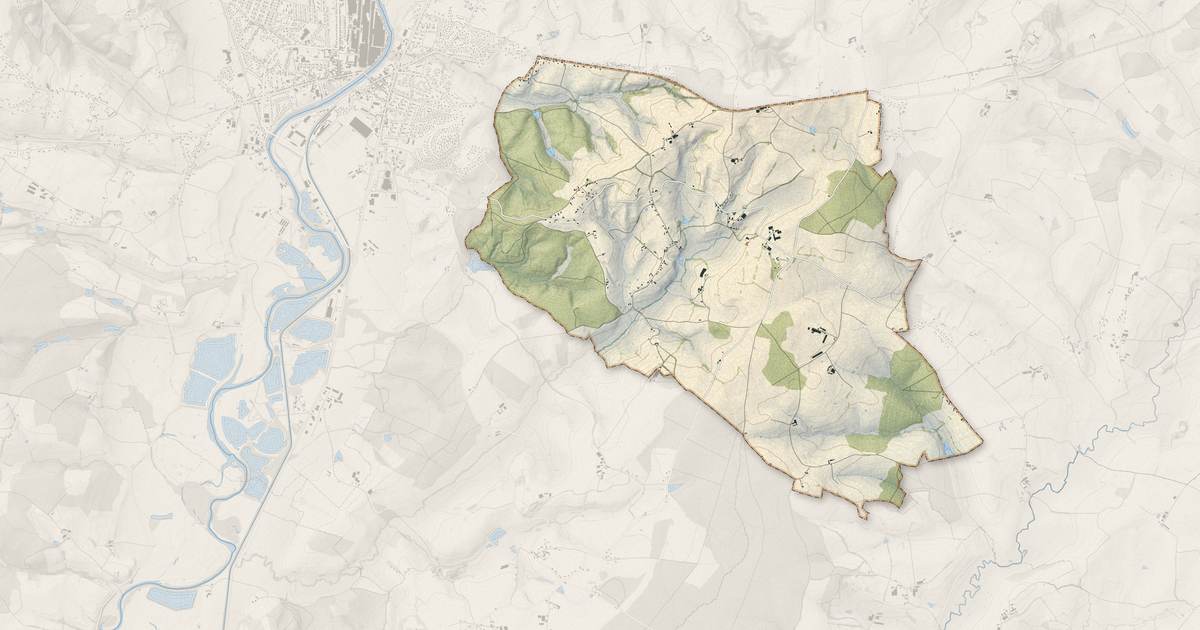 Portrait cartographique de Chassy : relief, eau, forêts, bâti et voies, calculés à partir des données de l'IGN