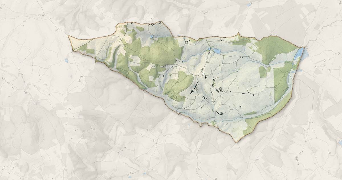 Portrait cartographique de Chiddes : relief, eau, forêts, bâti et voies, calculés à partir des données de l'IGN