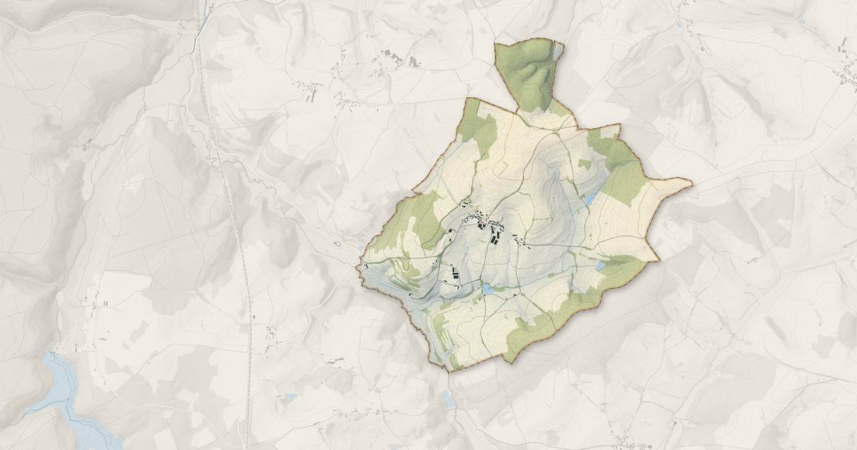 Portrait cartographique de Collonge-la-Madeleine : relief, eau, forêts, bâti et voies, calculés à partir des données de l'IGN