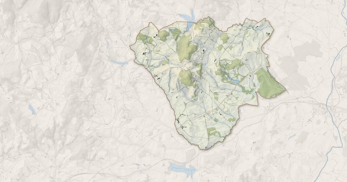 Portrait cartographique de La Comelle : relief, eau, forêts, bâti et voies, calculés à partir des données de l'IGN