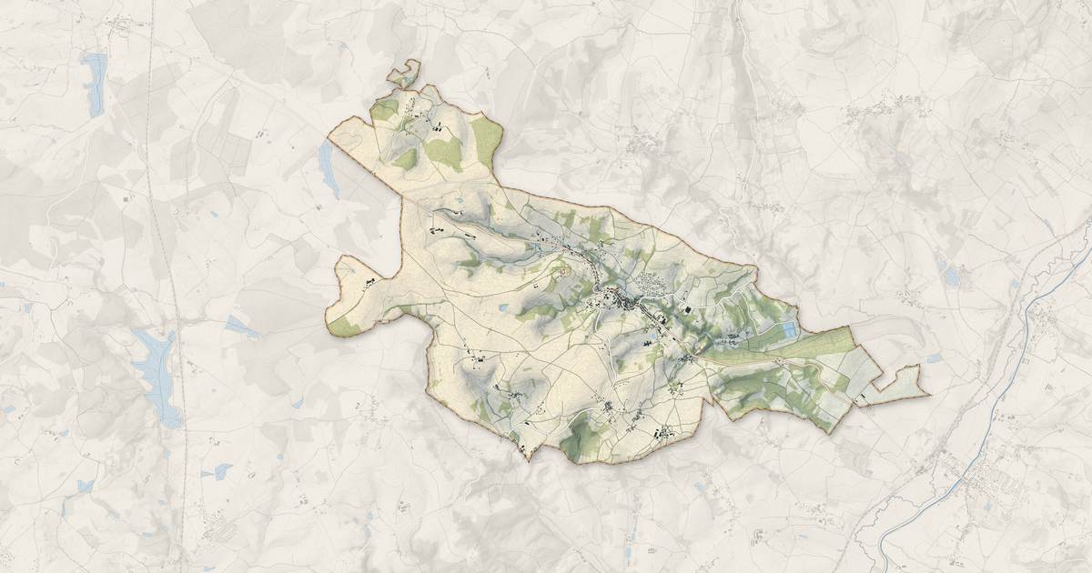 Portrait cartographique de Couches : relief, eau, forêts, bâti et voies, calculés à partir des données de l'IGN