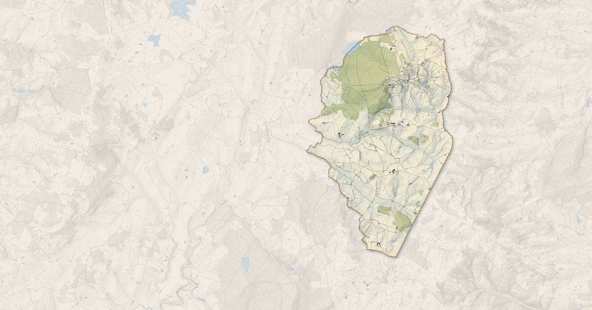 Portrait cartographique de La Guiche : relief, eau, forêts, bâti et voies, calculés à partir des données de l'IGN