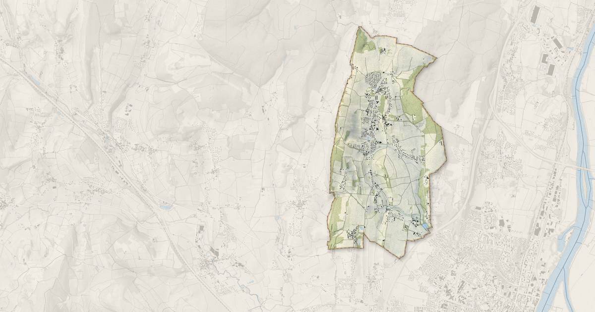 Portrait cartographique de Hurigny : relief, eau, forêts, bâti et voies, calculés à partir des données de l'IGN