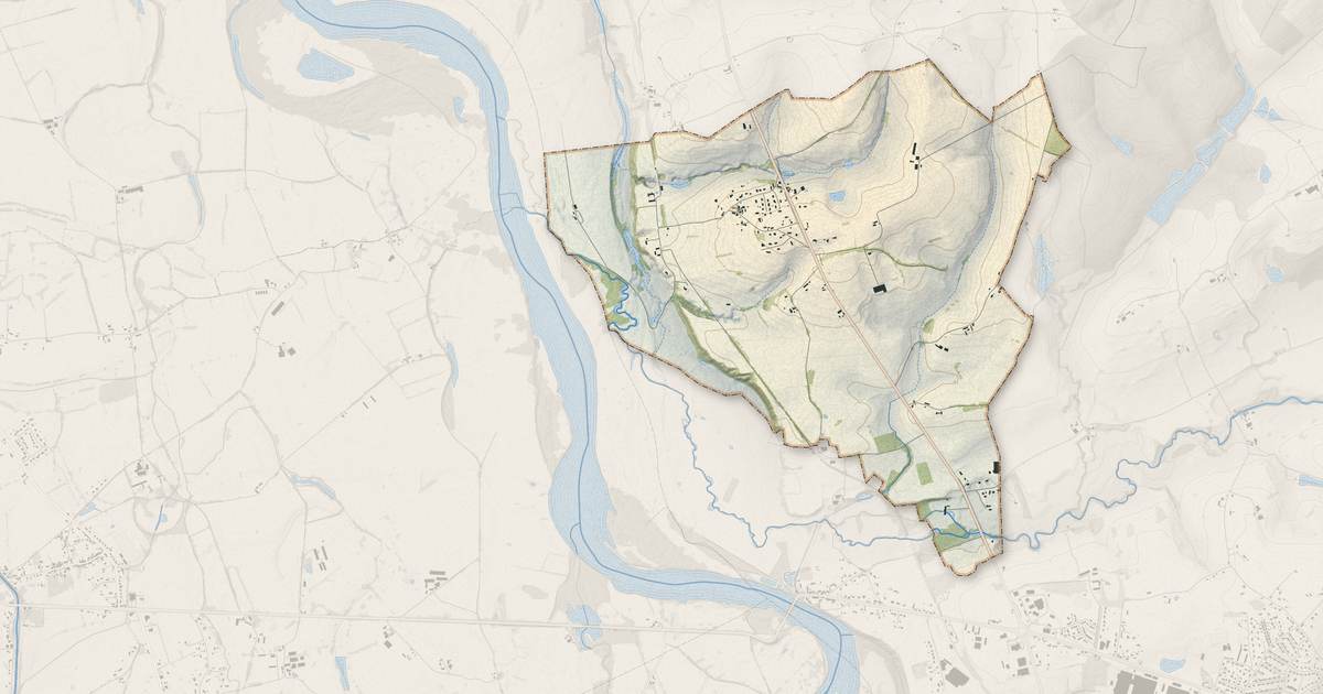 Portrait cartographique de Lesme : relief, eau, forêts, bâti et voies, calculés à partir des données de l'IGN