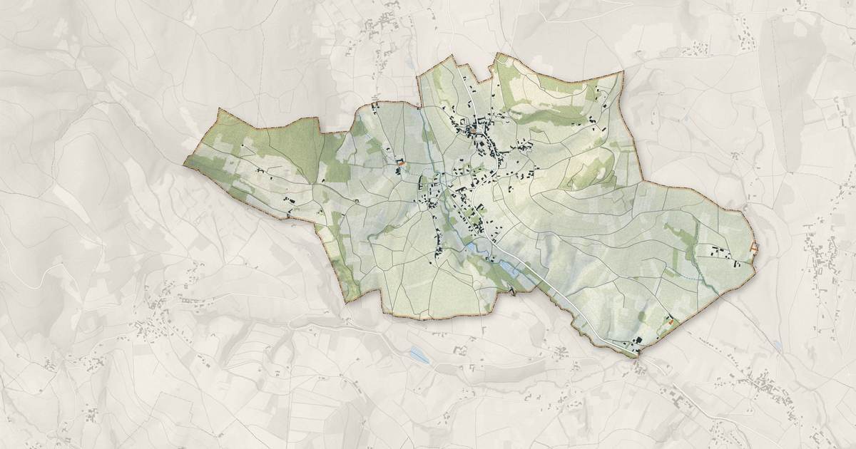 Portrait cartographique de Leynes : relief, eau, forêts, bâti et voies, calculés à partir des données de l'IGN