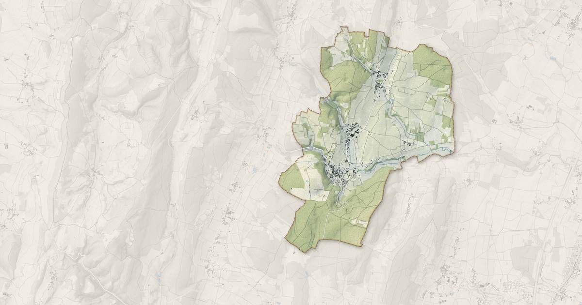 Portrait cartographique de Lugny : relief, eau, forêts, bâti et voies, calculés à partir des données de l'IGN
