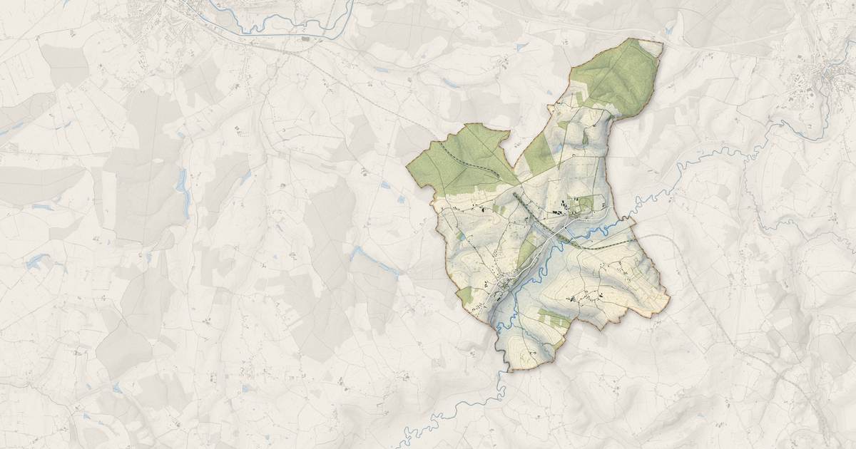 Portrait cartographique de Lugny-lès-Charolles : relief, eau, forêts, bâti et voies, calculés à partir des données de l'IGN