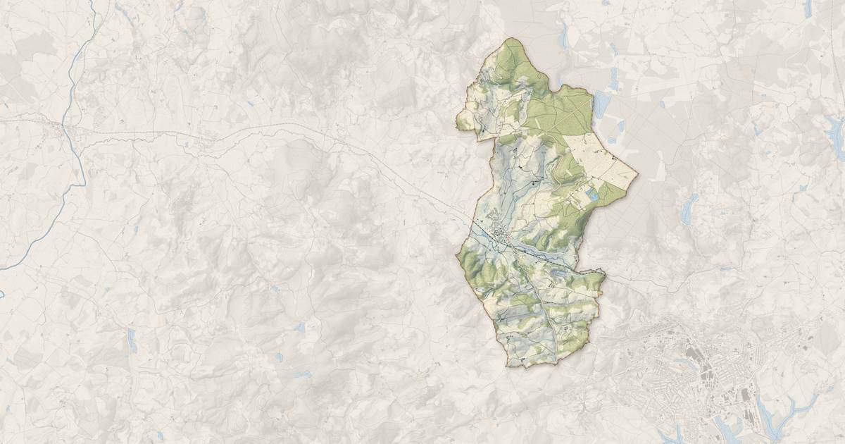 Portrait cartographique de Marmagne : relief, eau, forêts, bâti et voies, calculés à partir des données de l'IGN