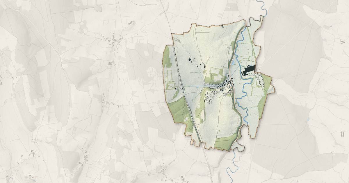 Portrait cartographique de Massilly : relief, eau, forêts, bâti et voies, calculés à partir des données de l'IGN