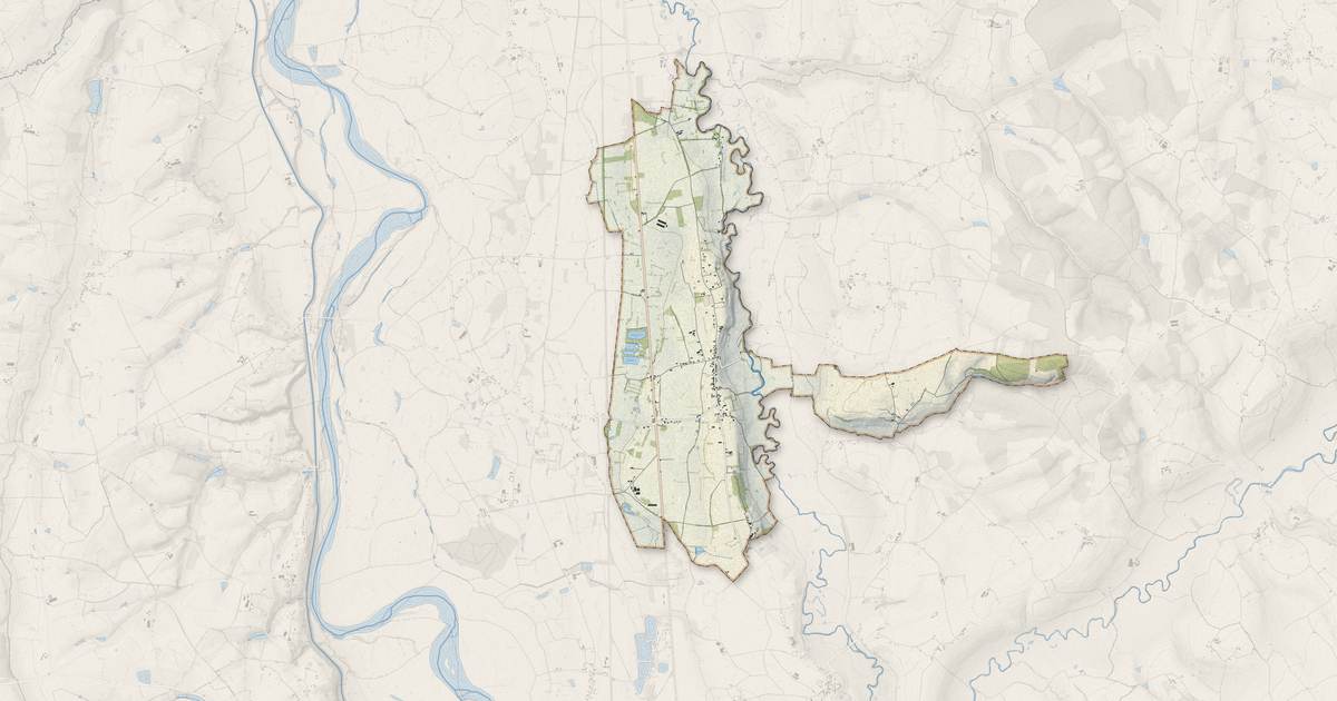 Portrait cartographique de Montceaux-l'Étoile : relief, eau, forêts, bâti et voies, calculés à partir des données de l'IGN