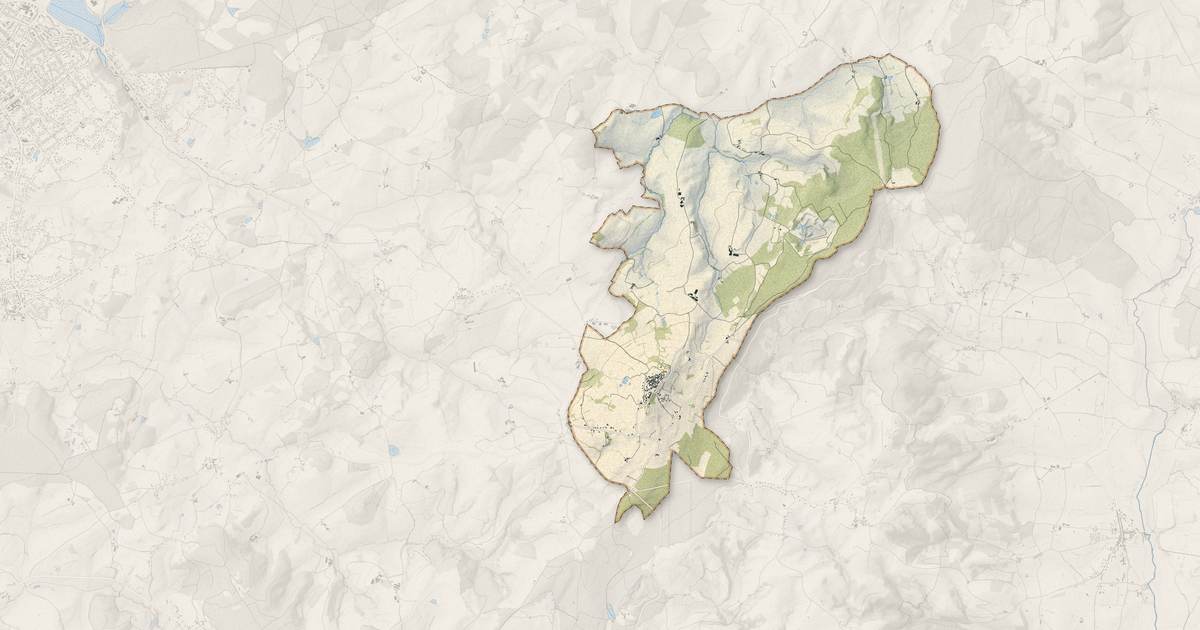 Portrait cartographique de Mont-Saint-Vincent : relief, eau, forêts, bâti et voies, calculés à partir des données de l'IGN