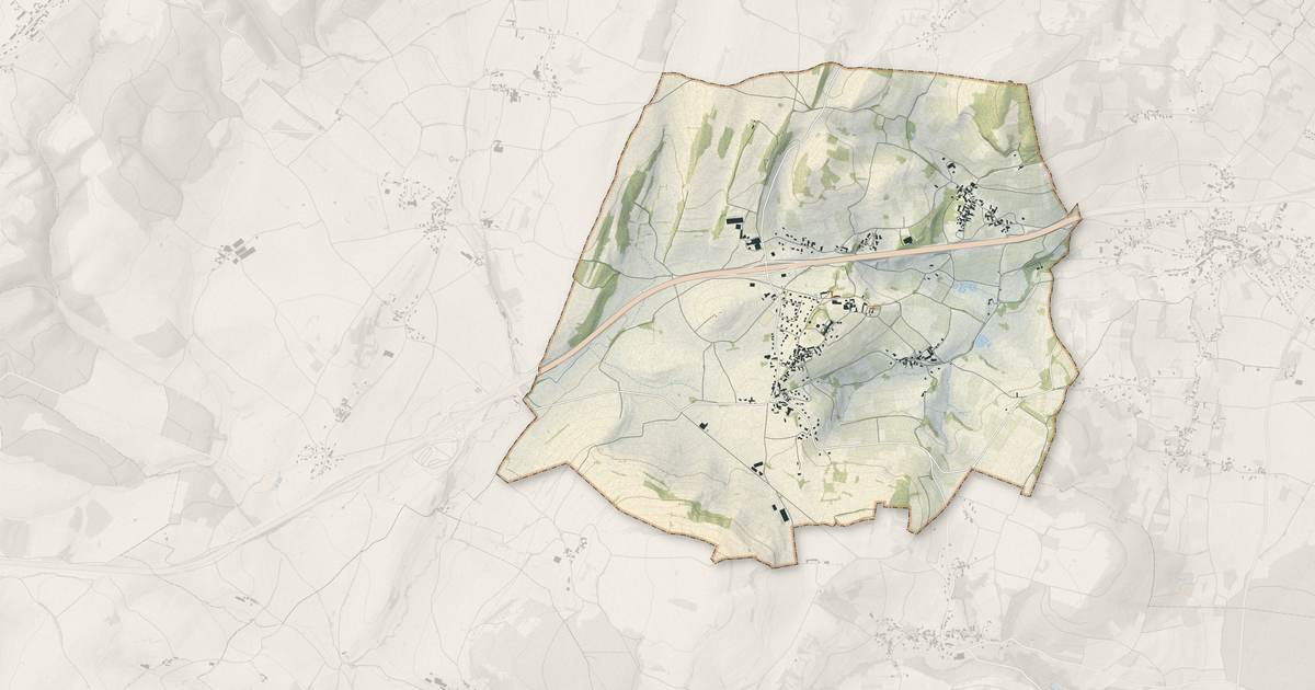 Portrait cartographique de Moroges : relief, eau, forêts, bâti et voies, calculés à partir des données de l'IGN