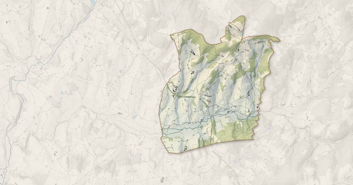 Portrait cartographique de Mussy-sous-Dun : relief, eau, forêts, bâti et voies, calculés à partir des données de l'IGN