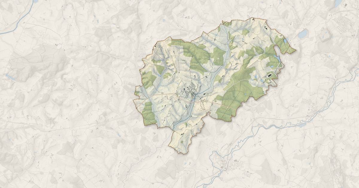 Portrait cartographique de Perrecy-les-Forges : relief, eau, forêts, bâti et voies, calculés à partir des données de l'IGN
