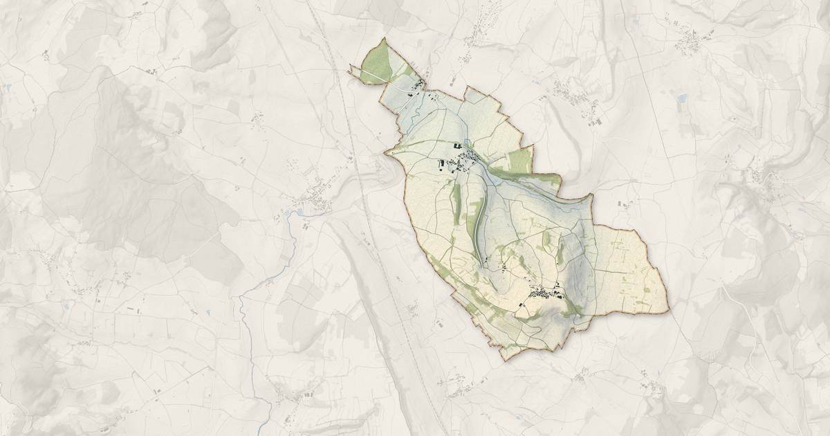 Portrait cartographique de Saint-Martin-du-Tartre : relief, eau, forêts, bâti et voies, calculés à partir des données de l'IGN