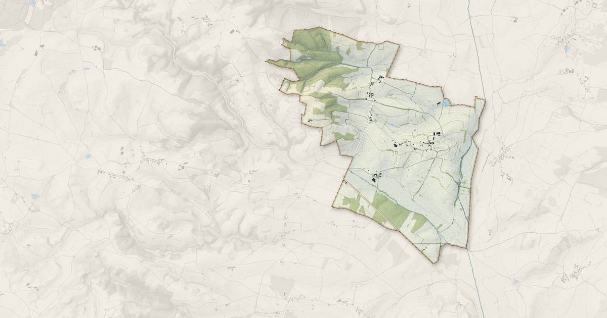 Portrait cartographique de Saint-Martin-la-Patrouille : relief, eau, forêts, bâti et voies, calculés à partir des données de l'IGN