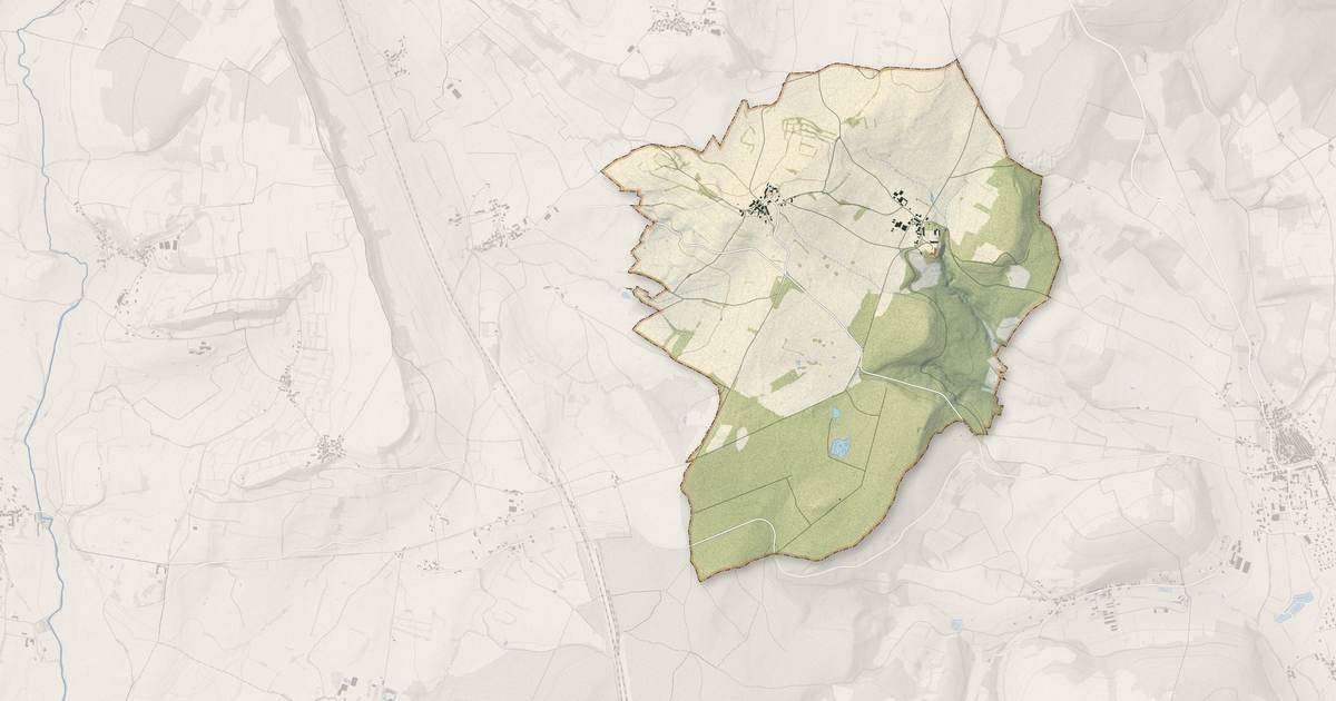 Portrait cartographique de Saint-Maurice-des-Champs : relief, eau, forêts, bâti et voies, calculés à partir des données de l'IGN