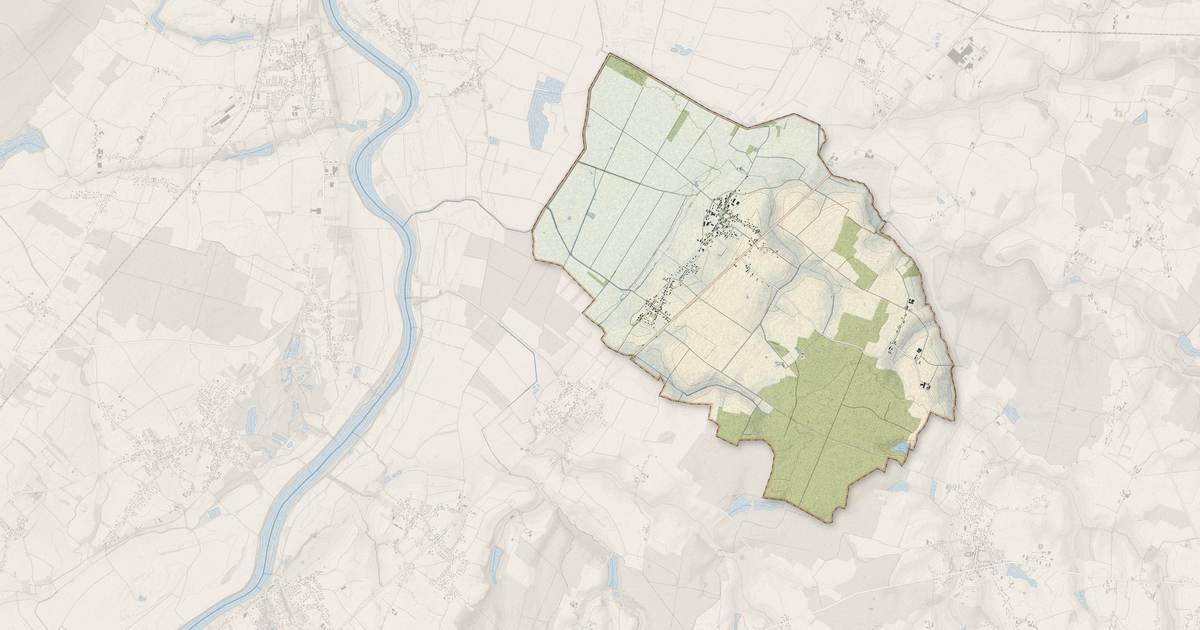 Portrait cartographique de Saint-Maurice-en-Rivière : relief, eau, forêts, bâti et voies, calculés à partir des données de l'IGN