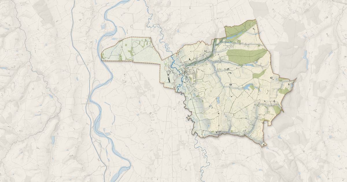 Portrait cartographique de Saint-Yan : relief, eau, forêts, bâti et voies, calculés à partir des données de l'IGN