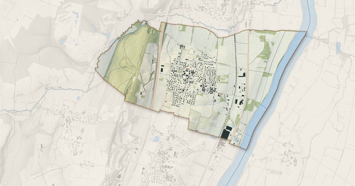 Portrait cartographique de Senozan : relief, eau, forêts, bâti et voies, calculés à partir des données de l'IGN