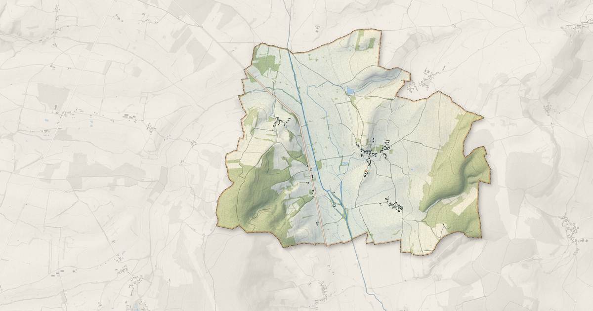Portrait cartographique de Sigy-le-Châtel : relief, eau, forêts, bâti et voies, calculés à partir des données de l'IGN