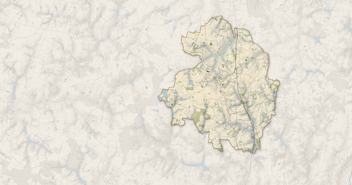 Portrait cartographique de Simard : relief, eau, forêts, bâti et voies, calculés à partir des données de l'IGN