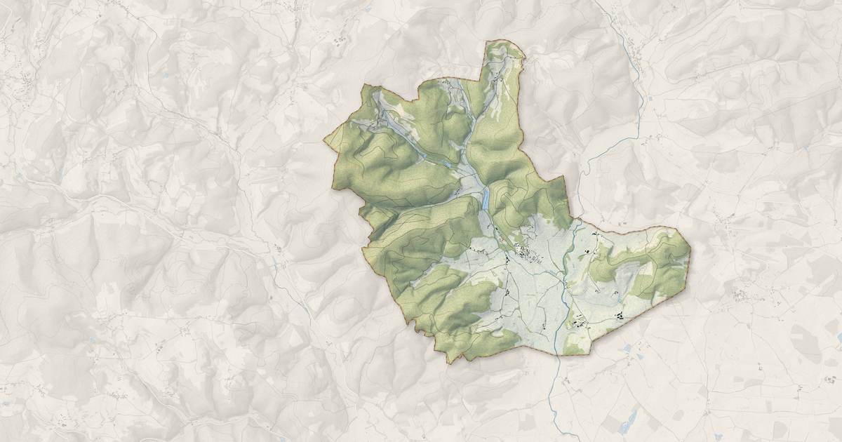 Portrait cartographique de Sommant : relief, eau, forêts, bâti et voies, calculés à partir des données de l'IGN