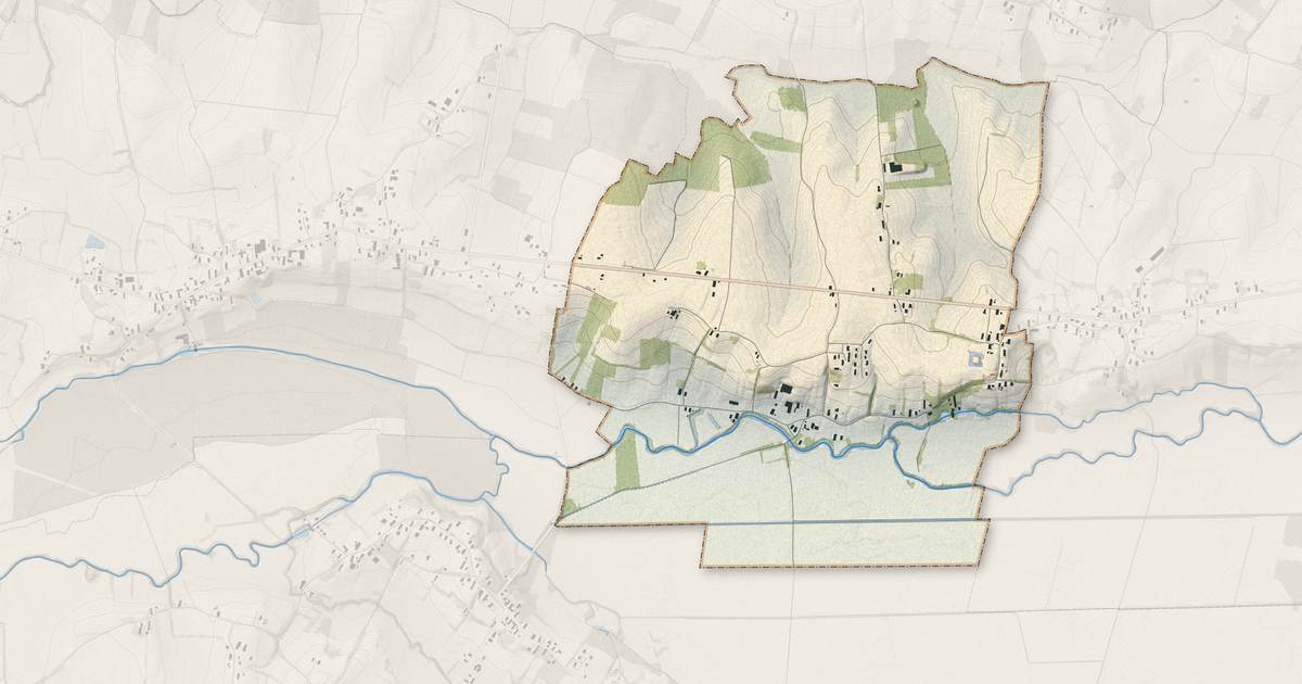 Portrait cartographique de Le Tartre : relief, eau, forêts, bâti et voies, calculés à partir des données de l'IGN