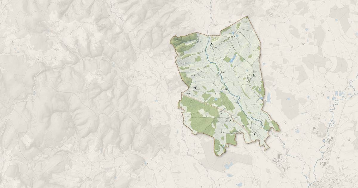 Portrait cartographique de Tavernay : relief, eau, forêts, bâti et voies, calculés à partir des données de l'IGN