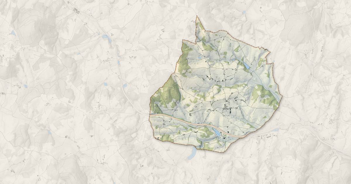 Portrait cartographique de Trivy : relief, eau, forêts, bâti et voies, calculés à partir des données de l'IGN