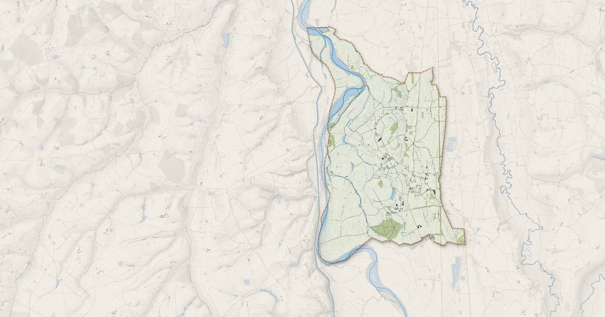 Portrait cartographique de Vindecy : relief, eau, forêts, bâti et voies, calculés à partir des données de l'IGN