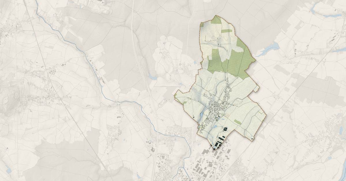 Portrait cartographique de Virey-le-Grand : relief, eau, forêts, bâti et voies, calculés à partir des données de l'IGN