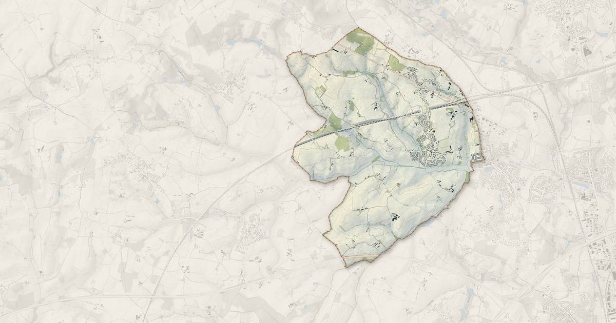 Portrait cartographique de Aigné : relief, eau, forêts, bâti et voies, calculés à partir des données de l'IGN