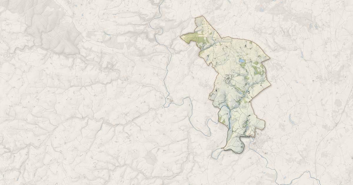 Portrait cartographique de Assé-le-Boisne : relief, eau, forêts, bâti et voies, calculés à partir des données de l'IGN