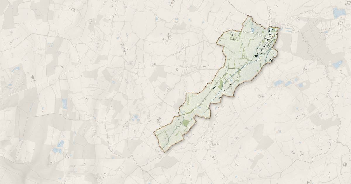 Portrait cartographique de Blèves : relief, eau, forêts, bâti et voies, calculés à partir des données de l'IGN