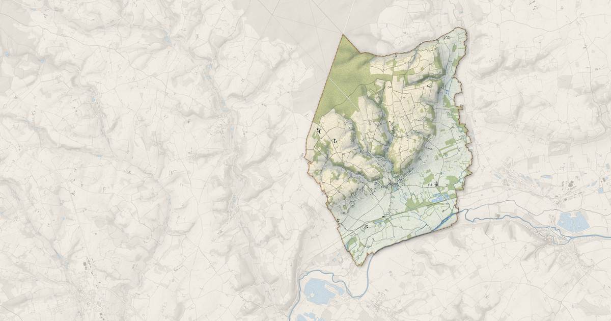 Portrait cartographique de Chahaignes : relief, eau, forêts, bâti et voies, calculés à partir des données de l'IGN