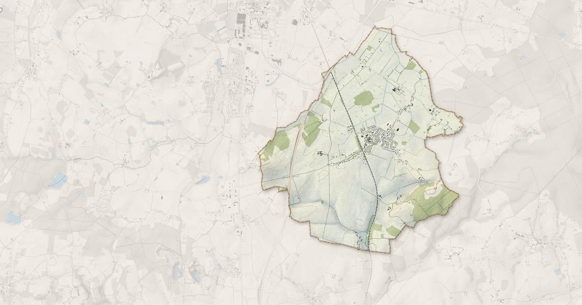 Portrait cartographique de Champfleur : relief, eau, forêts, bâti et voies, calculés à partir des données de l'IGN