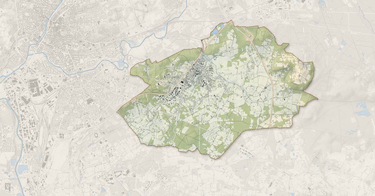 Portrait cartographique de Changé : relief, eau, forêts, bâti et voies, calculés à partir des données de l'IGN