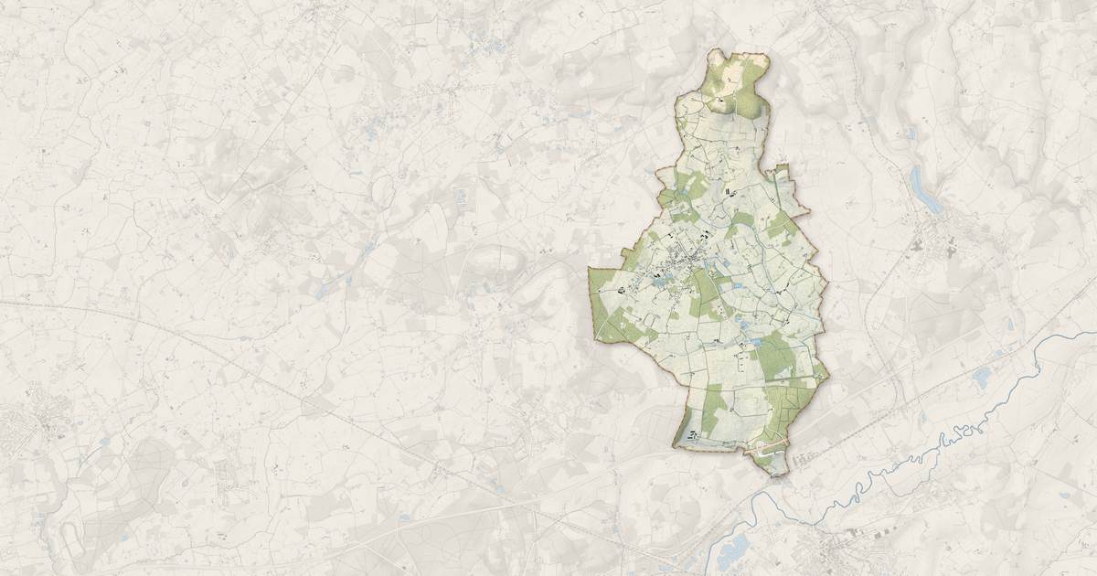 Portrait cartographique de La Chapelle-Saint-Rémy : relief, eau, forêts, bâti et voies, calculés à partir des données de l'IGN
