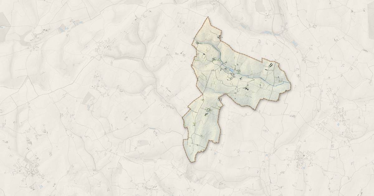 Portrait cartographique de Commerveil : relief, eau, forêts, bâti et voies, calculés à partir des données de l'IGN