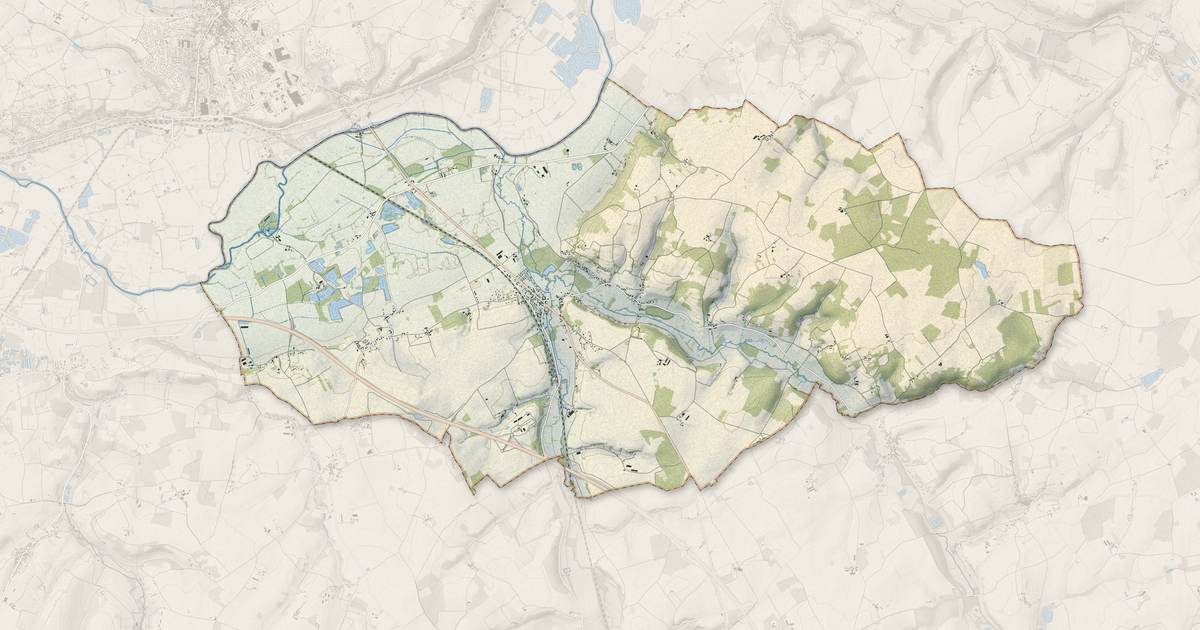 Portrait cartographique de Dissay-sous-Courcillon : relief, eau, forêts, bâti et voies, calculés à partir des données de l'IGN