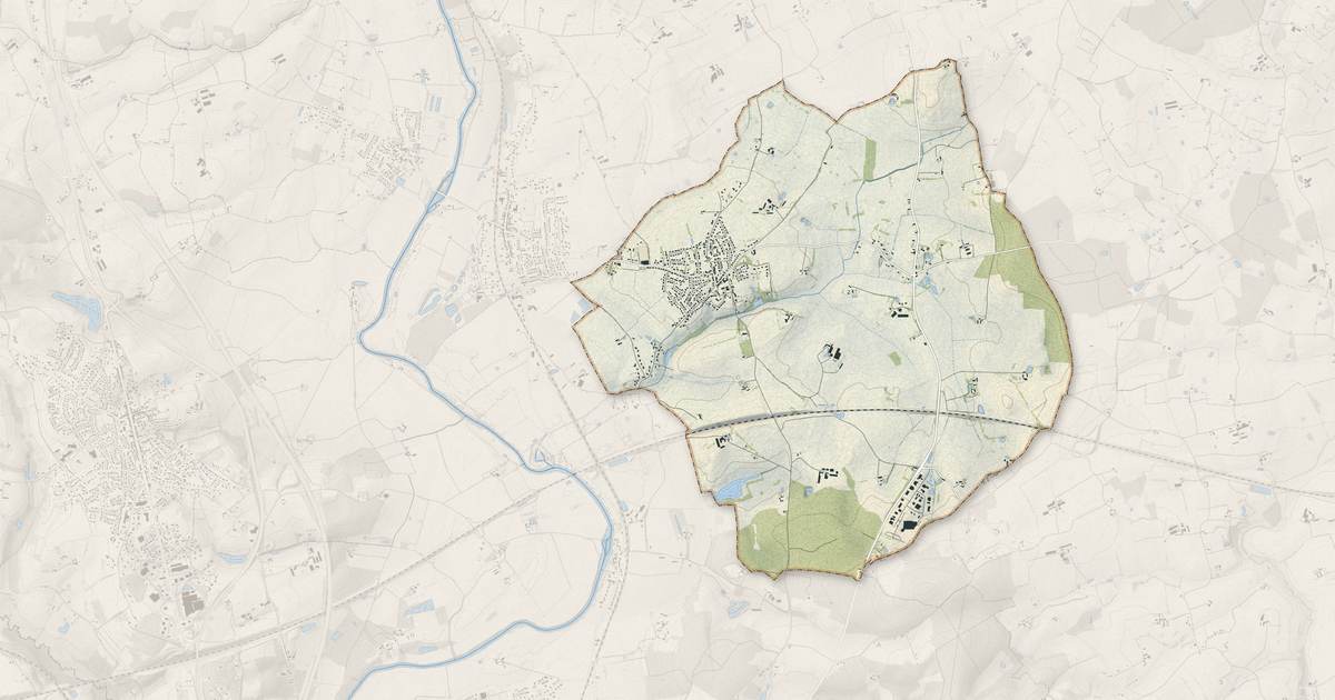 Portrait cartographique de Joué-l'Abbé : relief, eau, forêts, bâti et voies, calculés à partir des données de l'IGN
