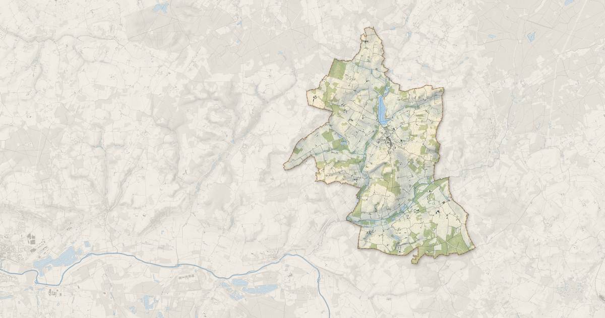 Portrait cartographique de Mansigné : relief, eau, forêts, bâti et voies, calculés à partir des données de l'IGN