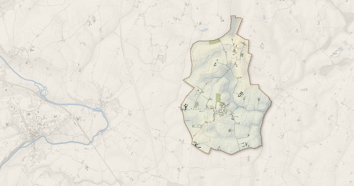 Portrait cartographique de Meurcé : relief, eau, forêts, bâti et voies, calculés à partir des données de l'IGN