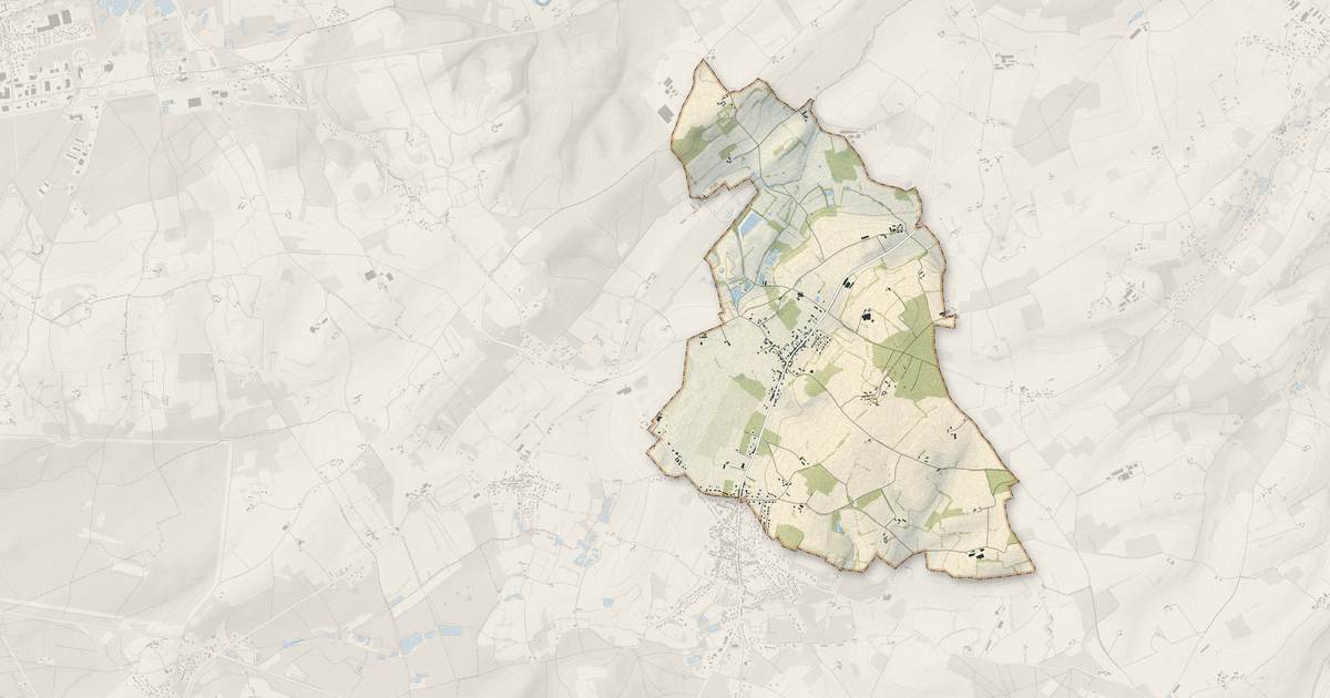 Portrait cartographique de Nuillé-le-Jalais : relief, eau, forêts, bâti et voies, calculés à partir des données de l'IGN