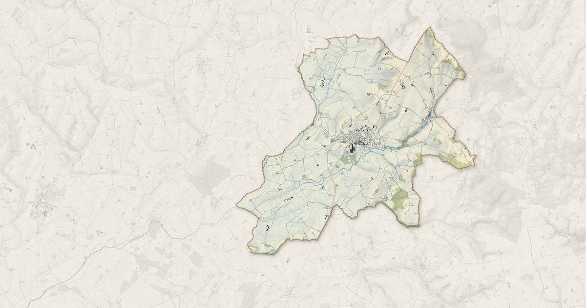 Portrait cartographique de Saint-Cosme-en-Vairais : relief, eau, forêts, bâti et voies, calculés à partir des données de l'IGN