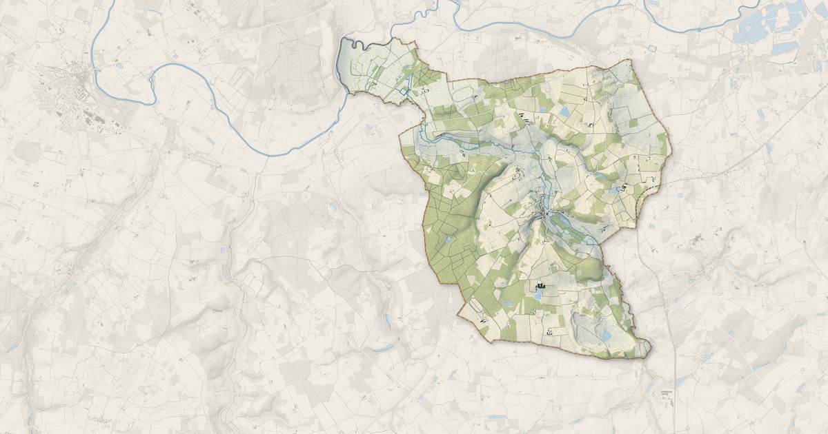 Portrait cartographique de Saint-Germain-d'Arcé : relief, eau, forêts, bâti et voies, calculés à partir des données de l'IGN