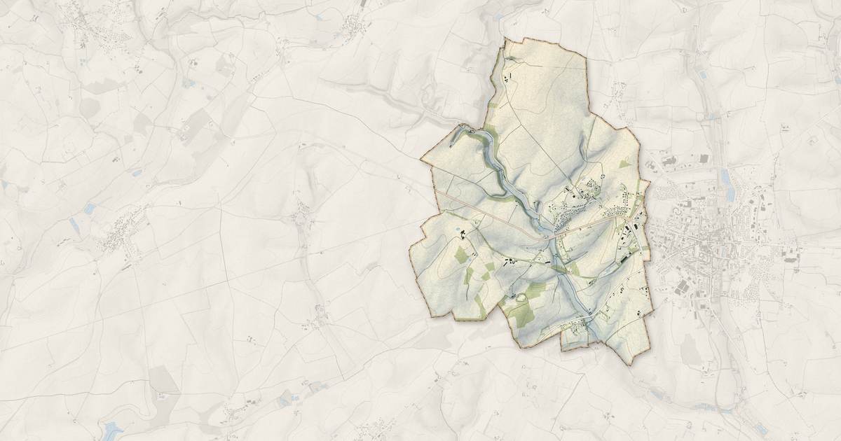 Portrait cartographique de Saint-Longis : relief, eau, forêts, bâti et voies, calculés à partir des données de l'IGN