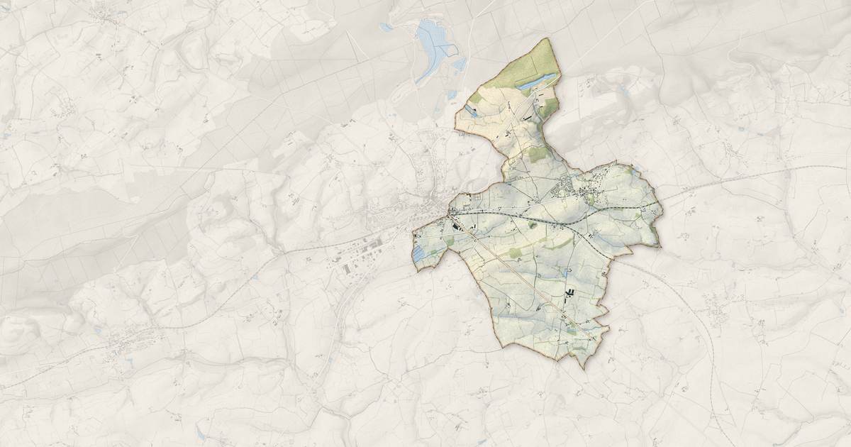 Portrait cartographique de Saint-Rémy-de-Sillé : relief, eau, forêts, bâti et voies, calculés à partir des données de l'IGN