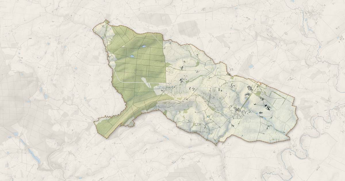 Portrait cartographique de Saint-Symphorien : relief, eau, forêts, bâti et voies, calculés à partir des données de l'IGN